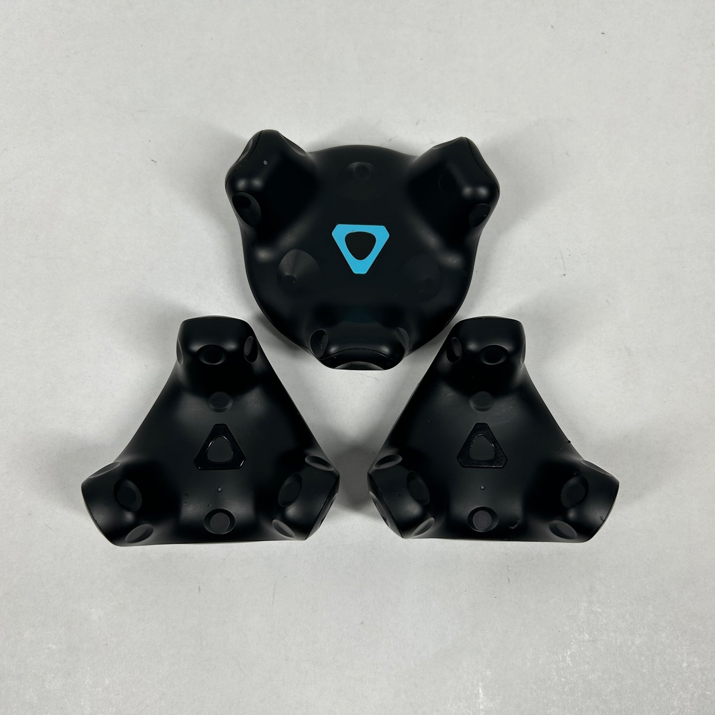 HTC Vive Bundle Vr Accessories Trackers and Base Stations
