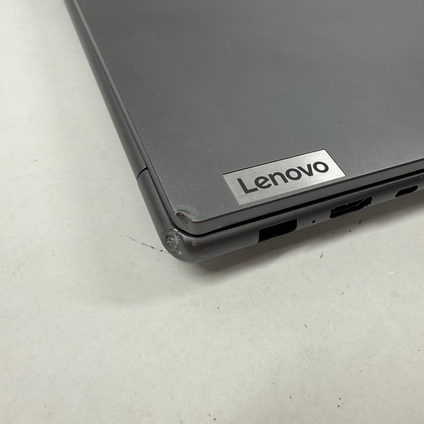 Lenovo Yoga Pro 9i 16IMH9 16" Core Ultra 9 185H 32GB RAM 1TB GeForce RTX 4060