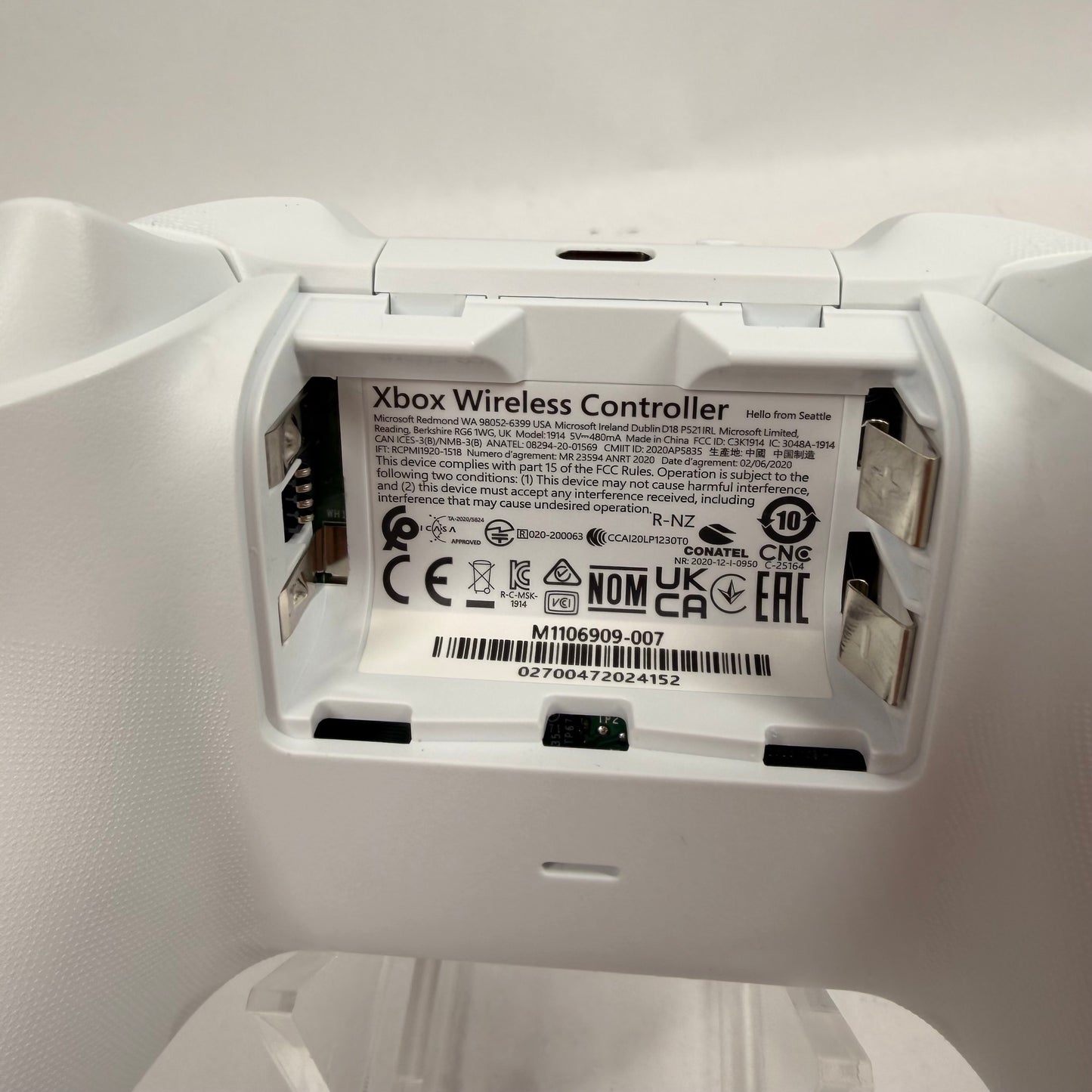 Microsoft Xbox Series X|S Wireless Controller Robot White 1914